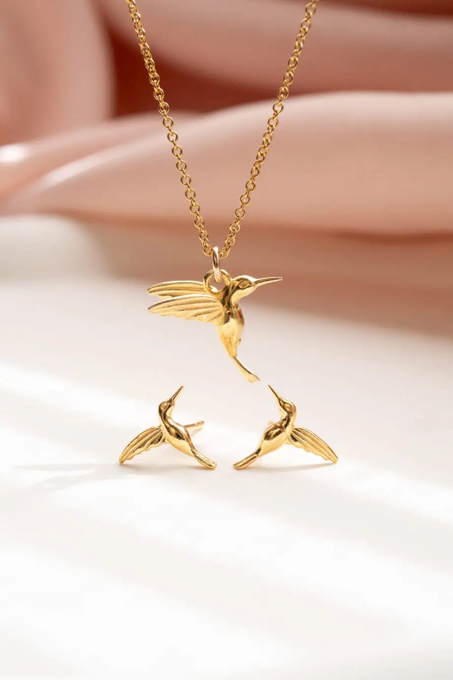 Gouden ketting kolibrie hummingbird oorbellen sieradensetje van Goud verguld Gold filled