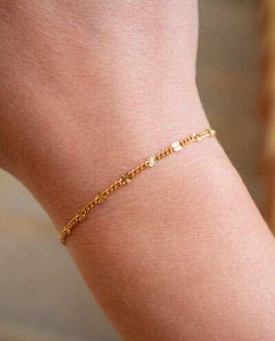 Gouden armbandje sunburst met gouden zonnetjes tussenin ketting van Gold filled goud armband